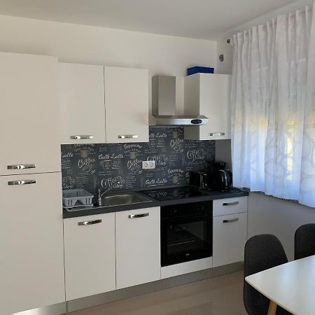 Apartman Ki Apartment Pula Ngoại thất bức ảnh