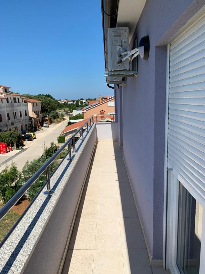 Apartman Ki Apartment Pula Ngoại thất bức ảnh