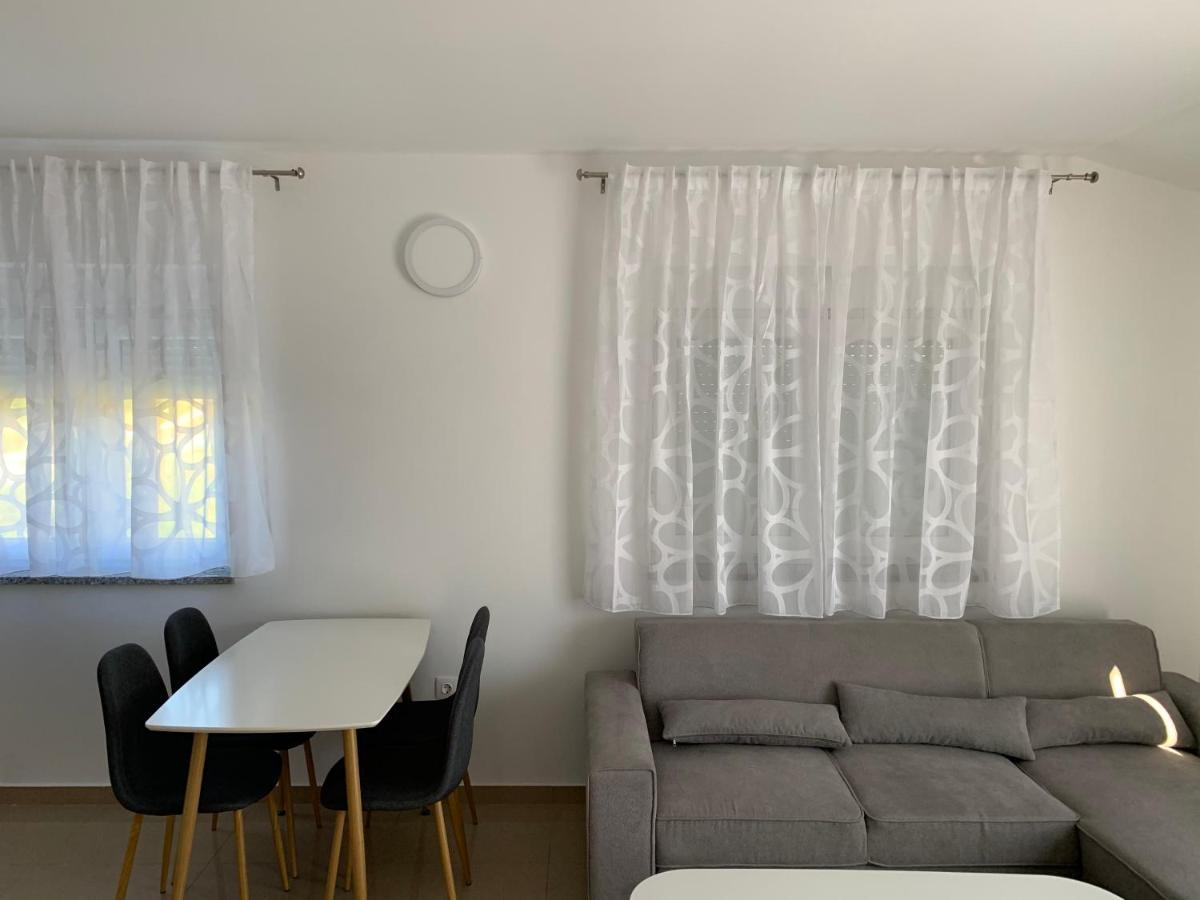 Apartman Ki Apartment Pula Ngoại thất bức ảnh